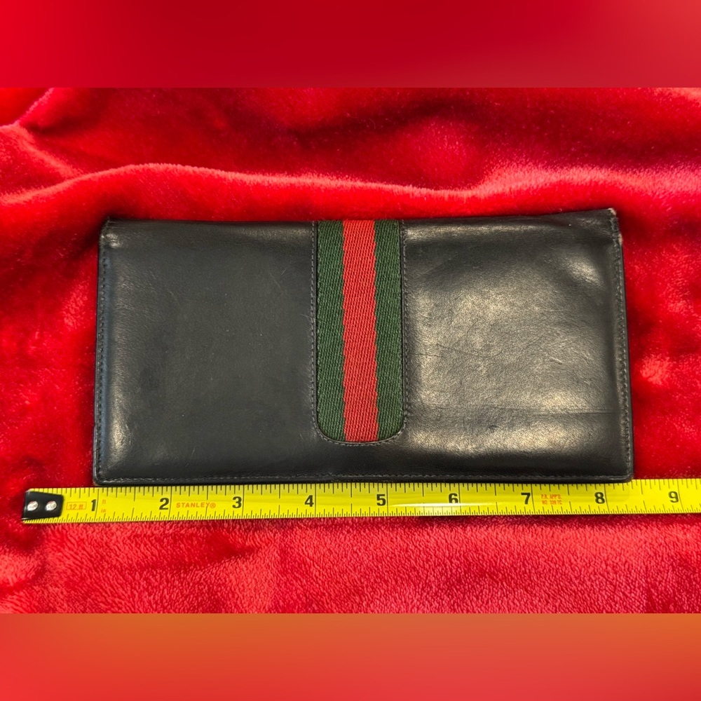 Gucci Authentic Vintage Bifold Long Leather Wallet - Picture 8 of 14